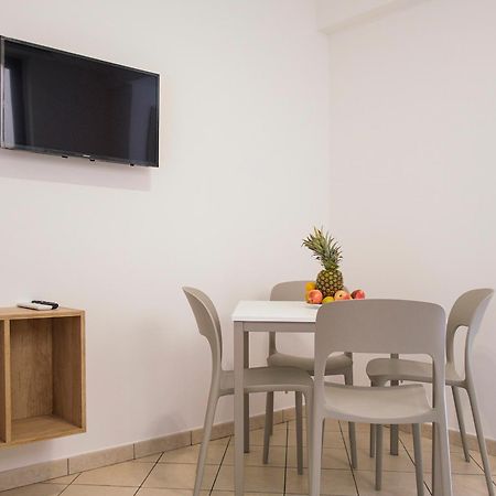 Magico Apartments - 450M Dalla Spiaggia Capo d'Orlando Ngoại thất bức ảnh