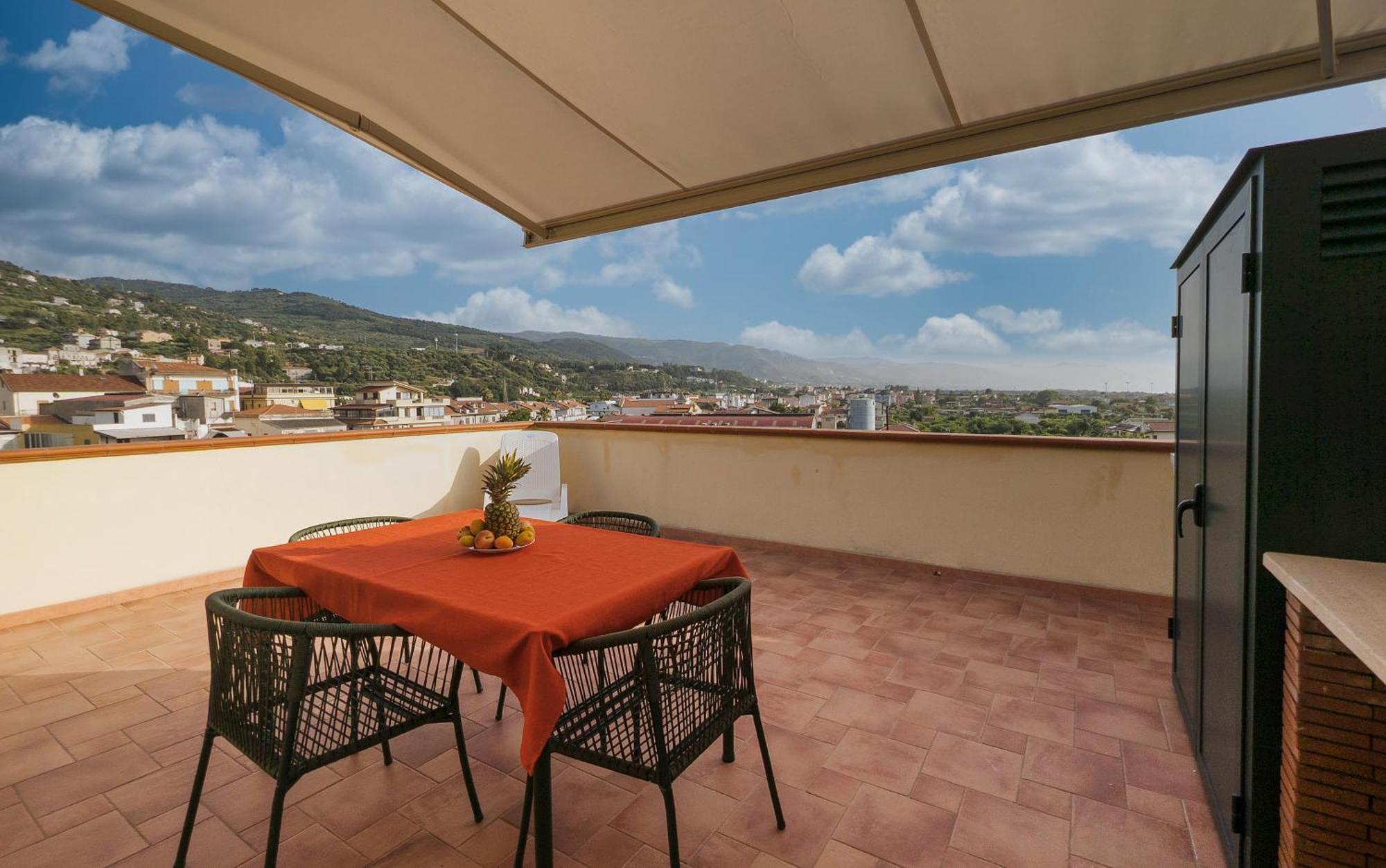 Magico Apartments - 450M Dalla Spiaggia Capo d'Orlando Ngoại thất bức ảnh