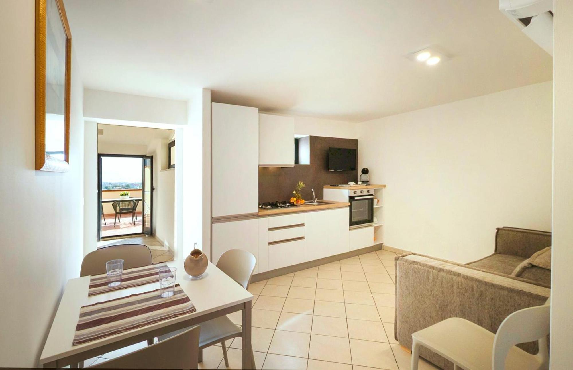 Magico Apartments - 450M Dalla Spiaggia Capo d'Orlando Ngoại thất bức ảnh