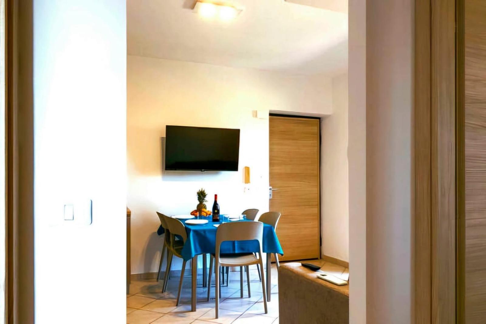 Magico Apartments - 450M Dalla Spiaggia Capo d'Orlando Ngoại thất bức ảnh