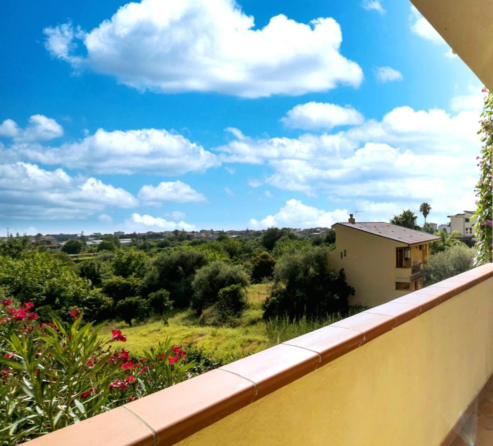 Magico Apartments - 450M Dalla Spiaggia Capo d'Orlando Ngoại thất bức ảnh